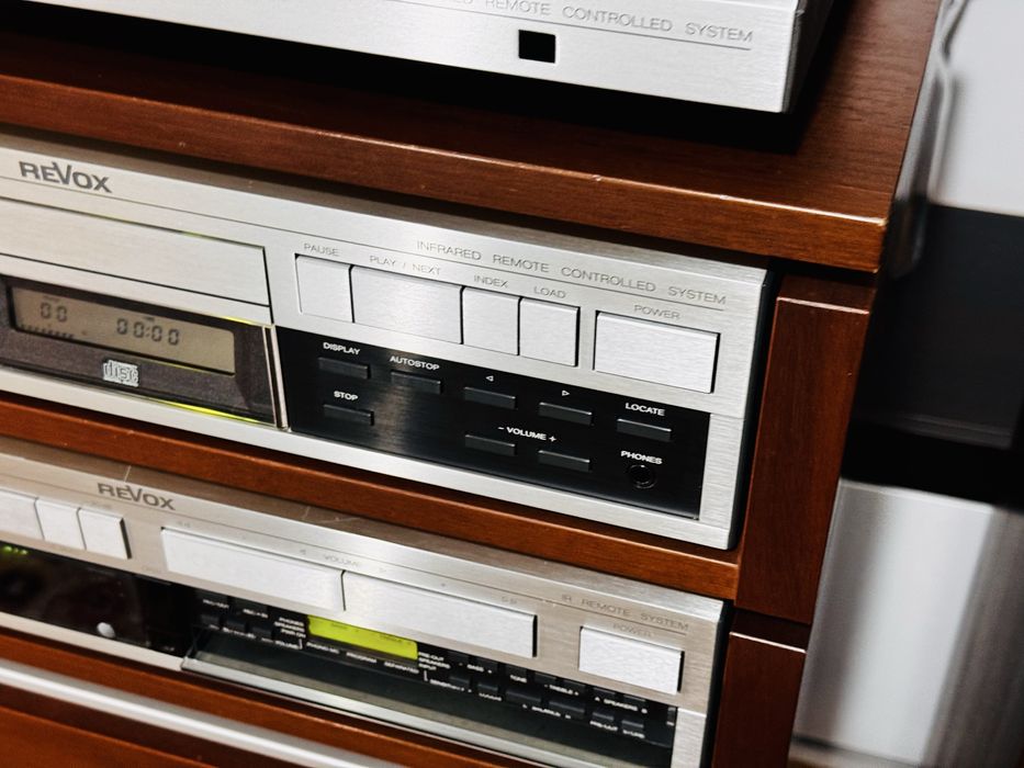 CD-player de inaltă fidelitate REVOX B226-un sunet deosebit - ca Nou