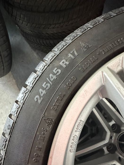 Set roti iarna mercedes 17