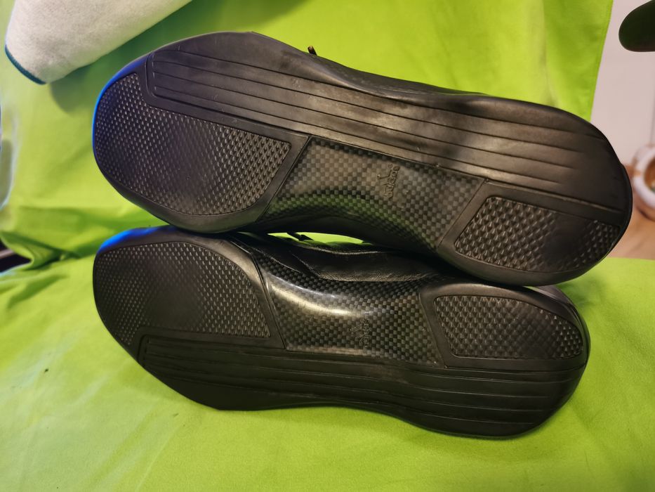 Adidas Porsche Design 41 Mammut salewa hoka altra la sportiva asics