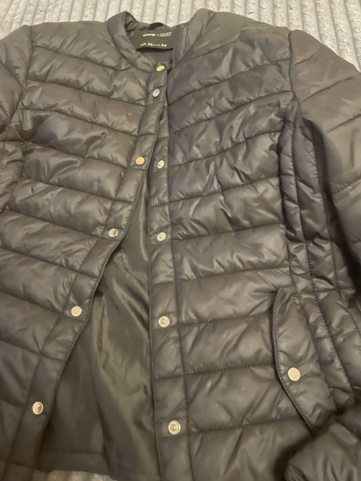 Срочно  куртка дешево 2000, 42-44