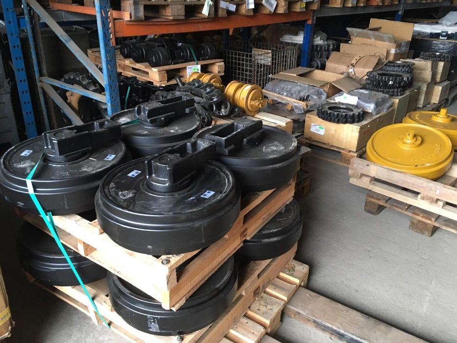 Roti dintate pt. Excavatoare Komatsu PC340 NLC-6,-7 pe stoc