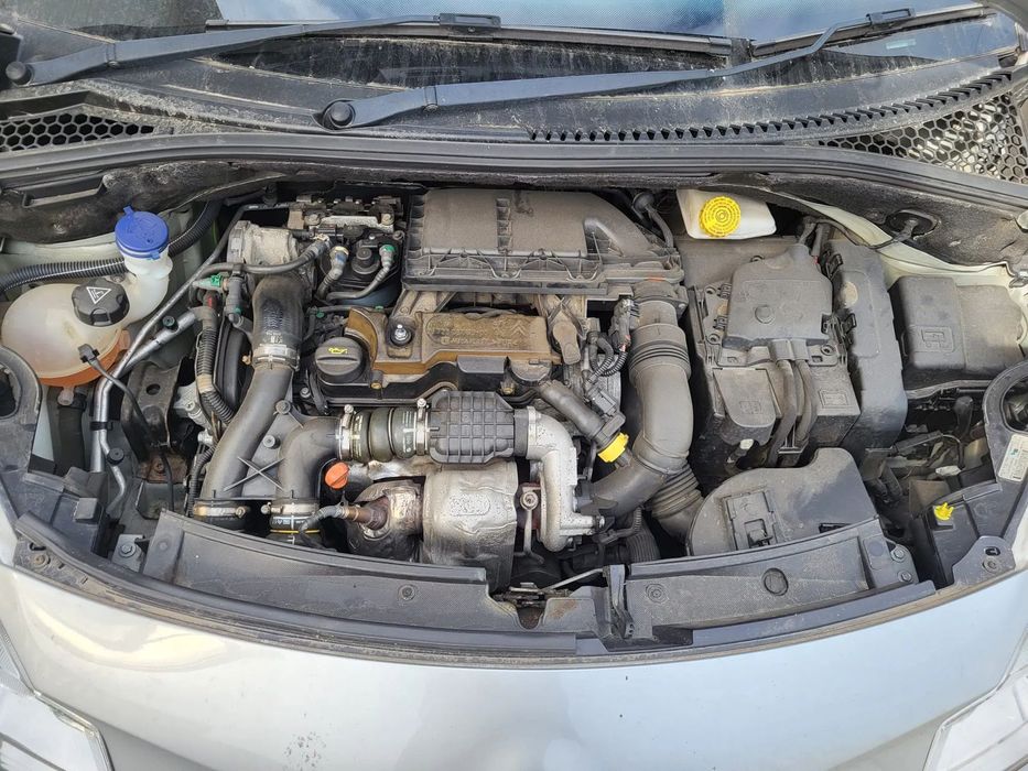 Bara fata /Capota/Faruri/Aripa stanga-dreapta/Trager CITROEN C3 AN 2011 1.6 HDI