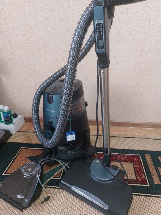 Новый Пылесос aura roboclean