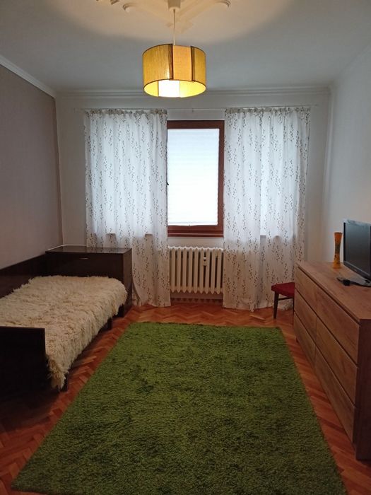 Дава се под наем Двустаен апартамент в Враца, Център - 70 кв.м за 398.82 € - Снимка #4