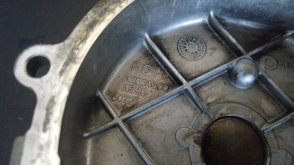 Pompa ulei 1.3 d multijet 188a9000 fiat punto 37004600