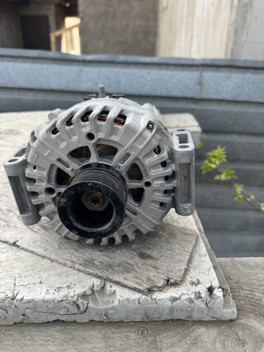 Генератор Mercedes 250A