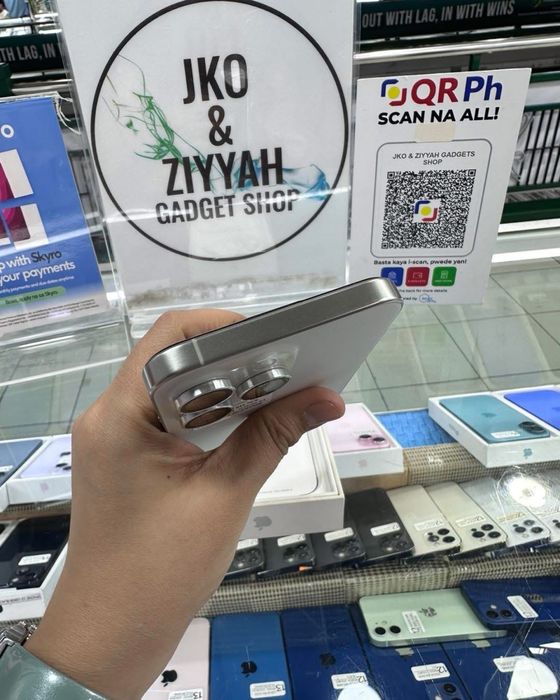 iPhone 15 PRO MaX de 256 GB cu 94% Bateria