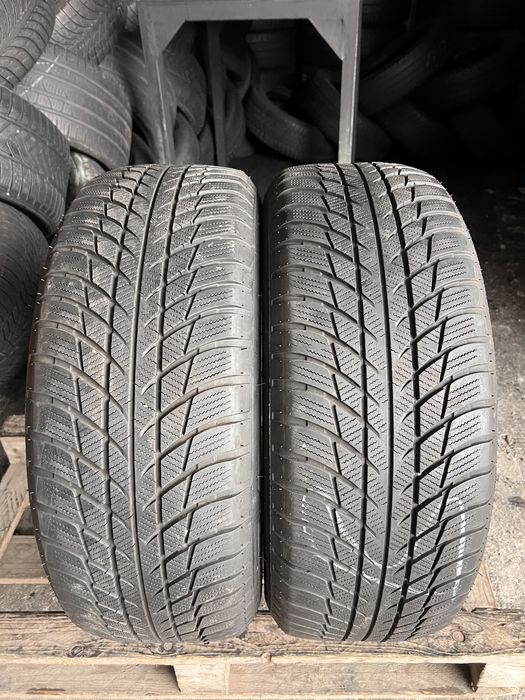 2 anvelope iarna 225/55/17 , Bridgestone , RunFlat , DOT 2022 !