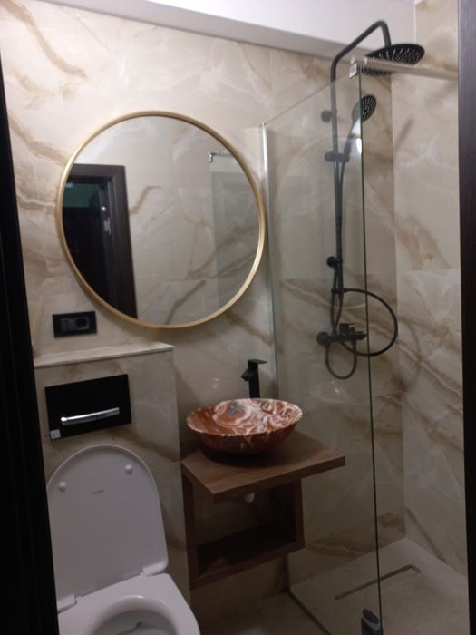 Ofer spre închiriere ap.o camera