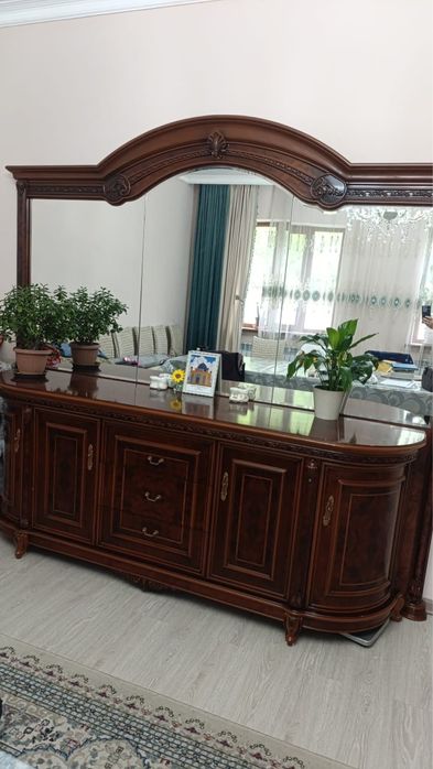 Гарнитур стенка для гостинный