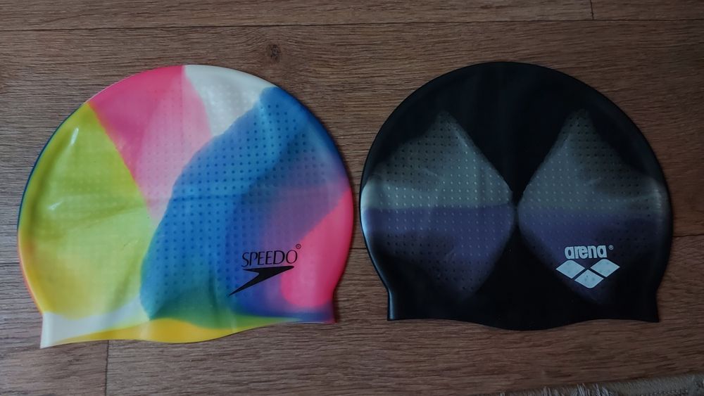 Плавательные шапочки и очки