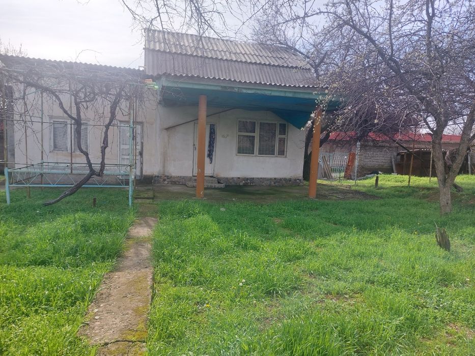 Продается дача 13.5 соток (2 участка) 25 км от Рохата, 5 км до Паркент