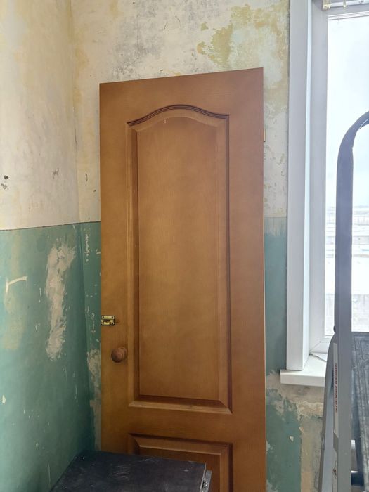 Продам деревяные двери