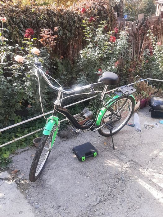 Велик почти новый со скоростями