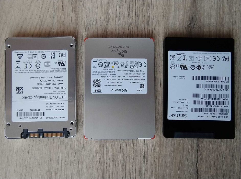 SATA SSD дискове