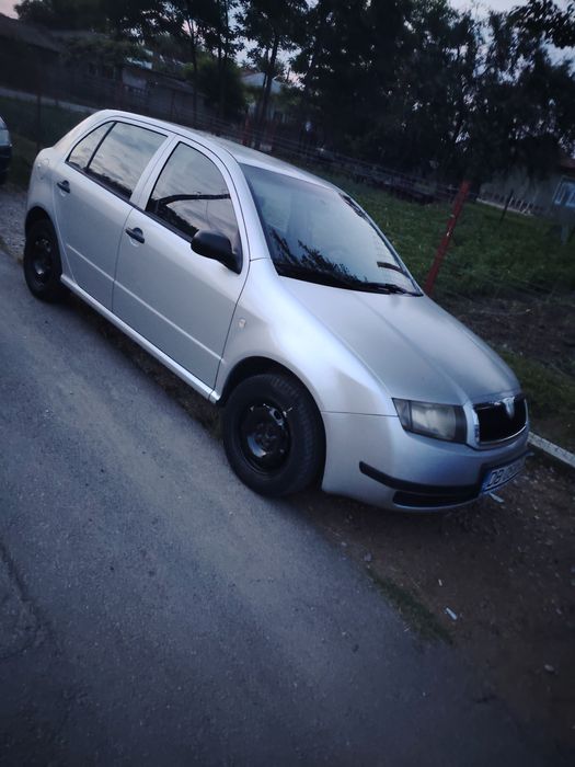 Vând skoda fabia