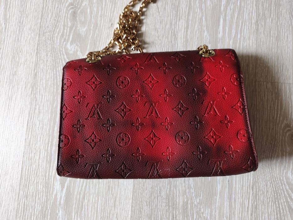 Geanta dama Louis Vuitton