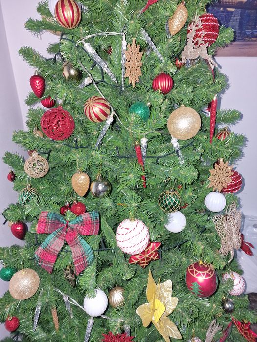 Brad artificial  impodobit