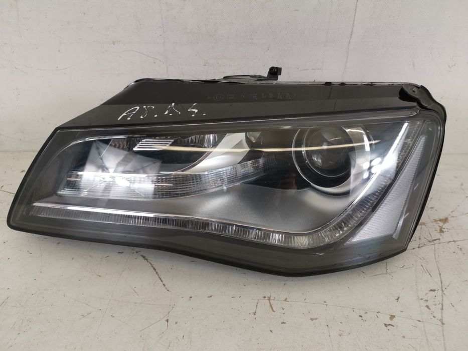 Ауди А8 / Audi A8 Ляв фар с ксенон, оригинален, в добро състояние