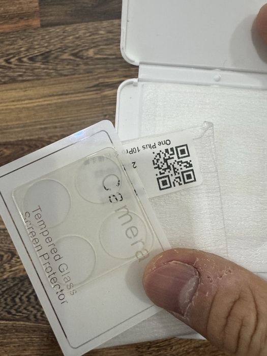 Продам, защитные стекла на One Plus 10pro