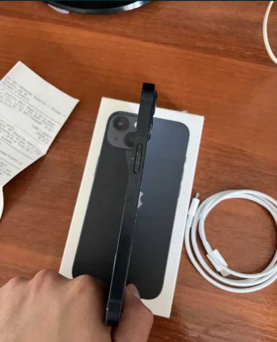 Продам Iphone 13 128gb