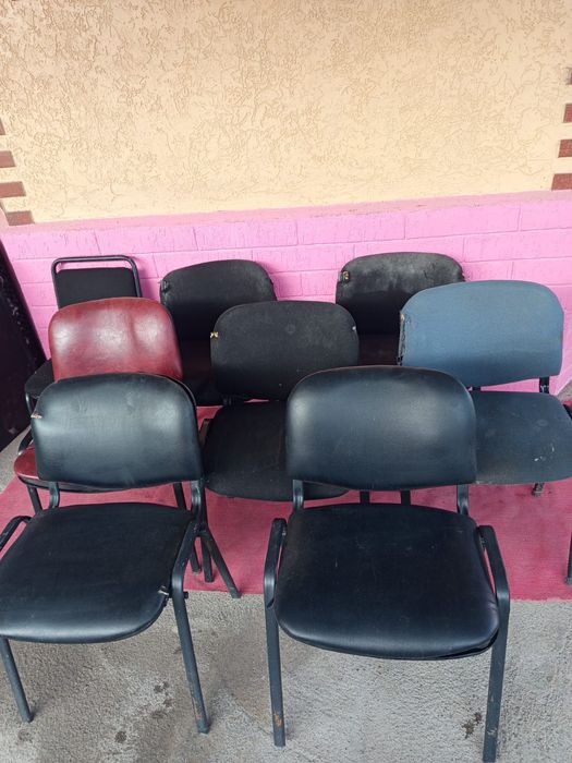 Продаётся  . Супер стульчик  .