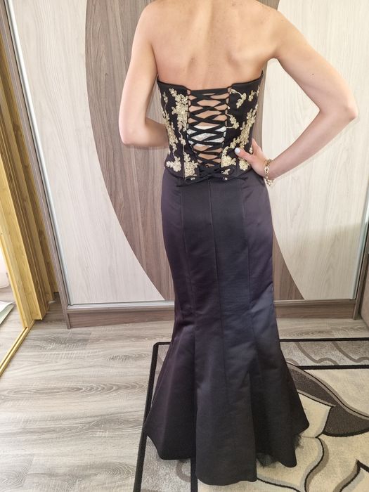 Бална бутикова рокля