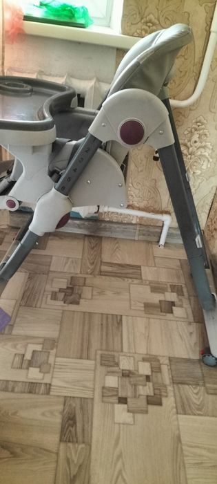 Столик для кормления