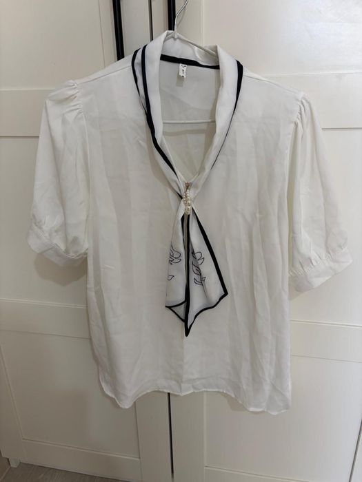 Бу одежда одевалис только 1,2 раза