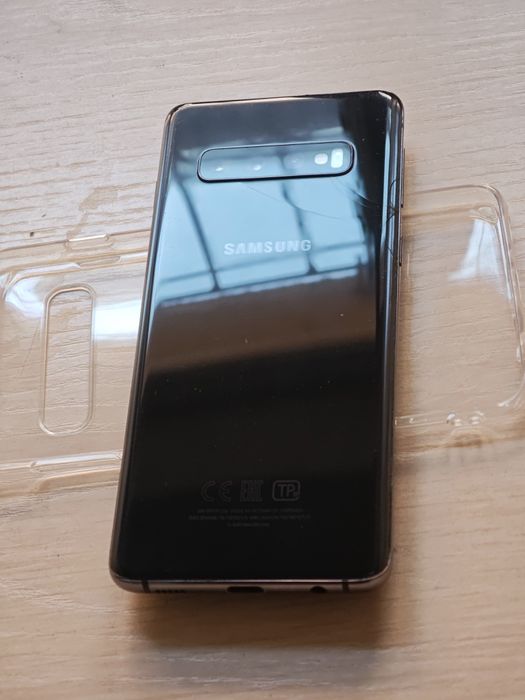 Samsung s10 8/128