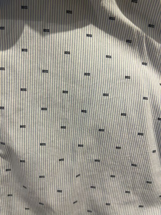 Риза Hugo Boss s размер