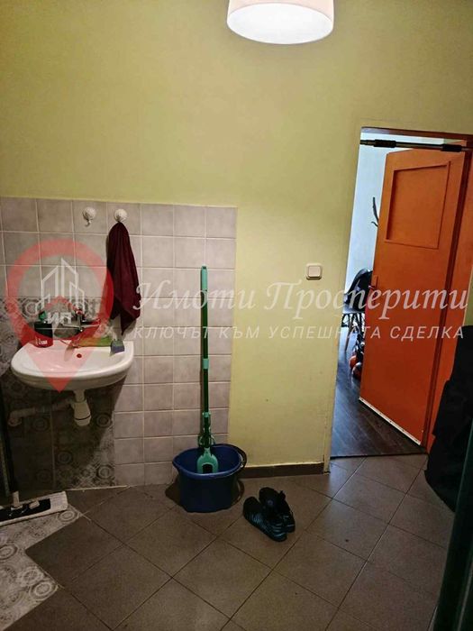 Дава се под наем Магазин в София, Център - 30 кв.м за 300 € - Снимка #4