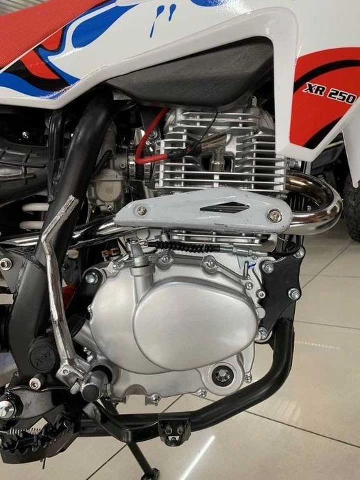Мотоцикл Motax XR 250 (21/18)