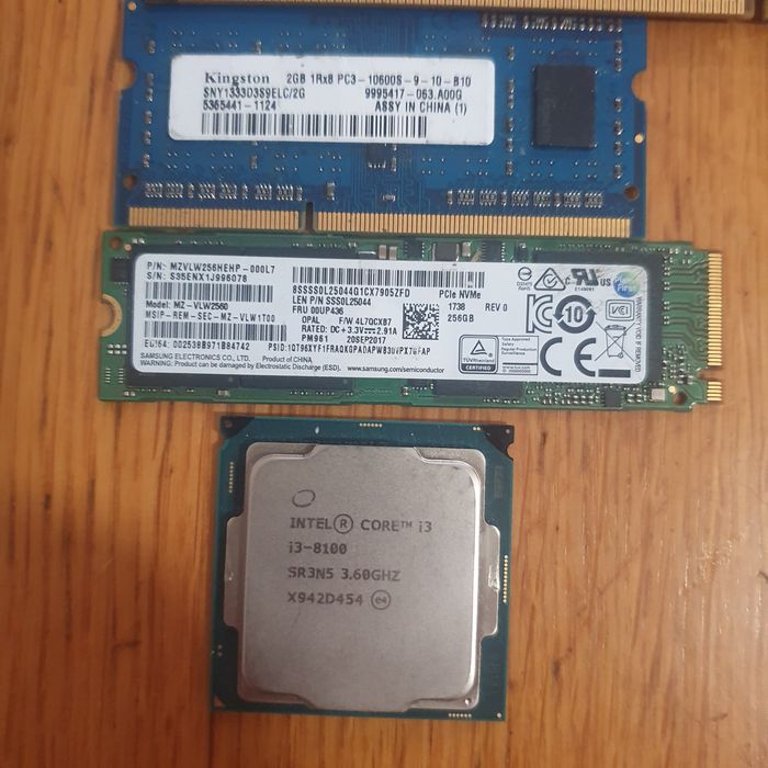 Procesor i3 8100 3.60 GHz ssd 256 GHz plus ram desktop