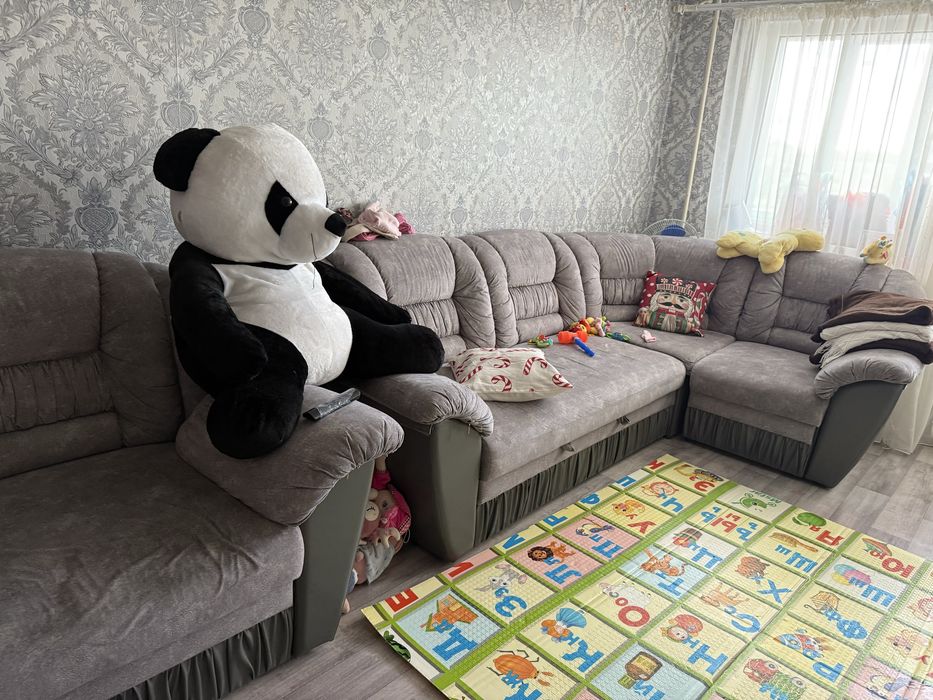 Диван в хорошем состоянии