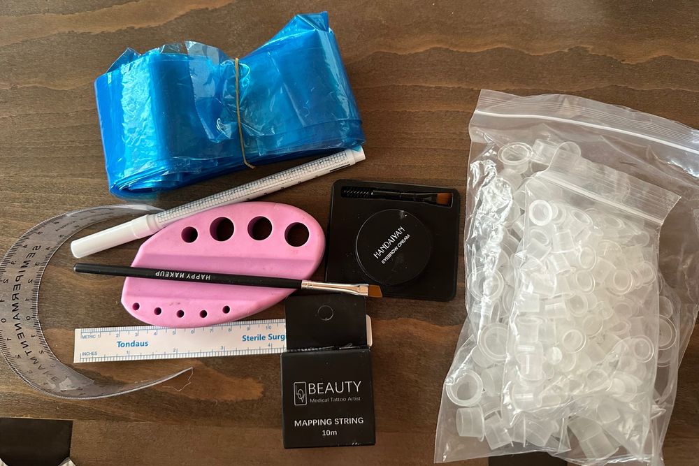 Апарат за перманентен грим