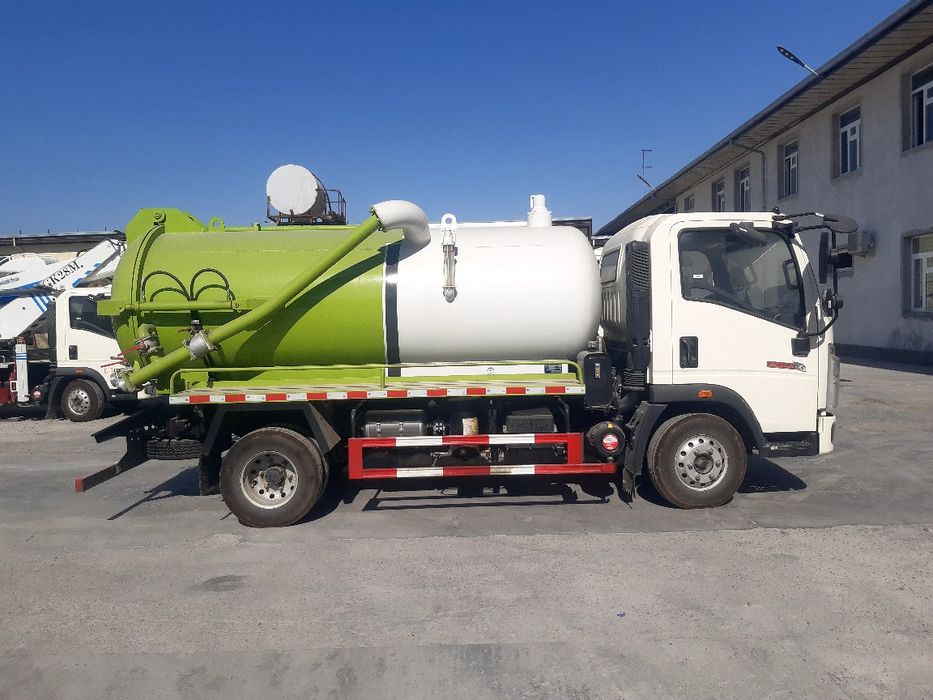 Хово ассенизатор 5 куб Howo SHACMAN говновоз гавновоз