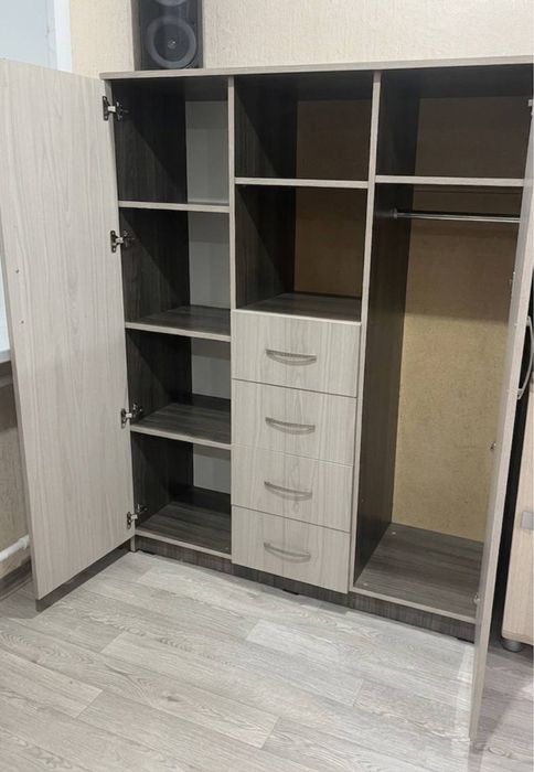 Продам шкаф комплект