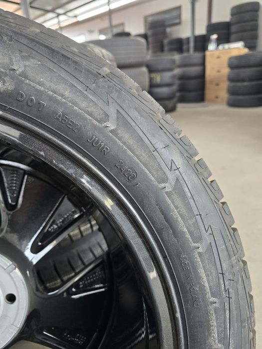4 Броя 215/55/18 Goodyear