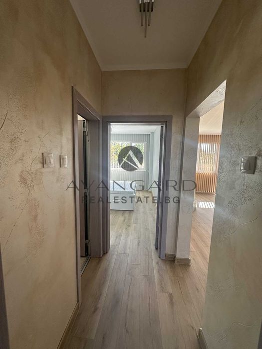 Продава се Тристаен апартамент в Пловдив, Кършияка - 125 кв.м за 2240 €/кв.м - Снимка #13
