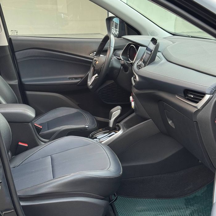 Tracker 2023 Premier Full Qora Kraska 100% Tozza Ideal Xolatda !