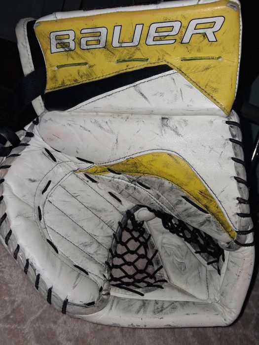 Mănușă portar hockey