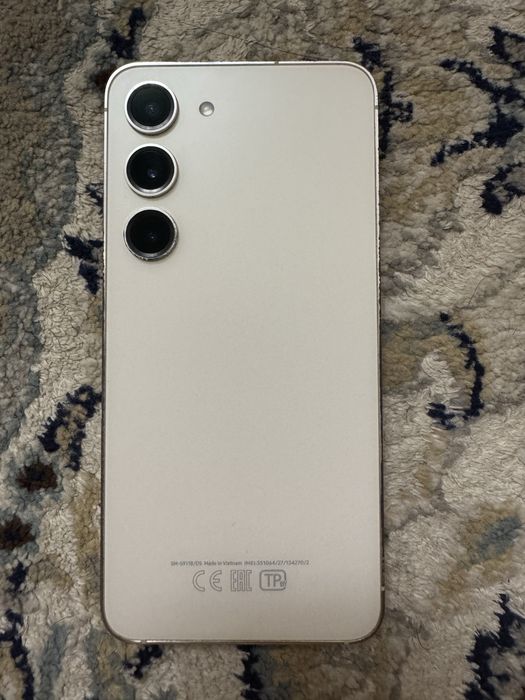 Продам Samsung S23