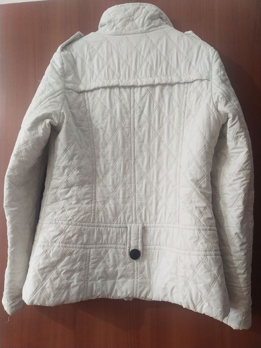 Продам женский куртка