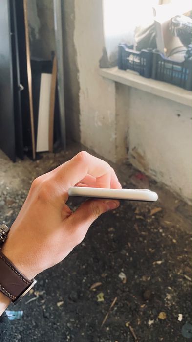 Iphone 11 64gb .