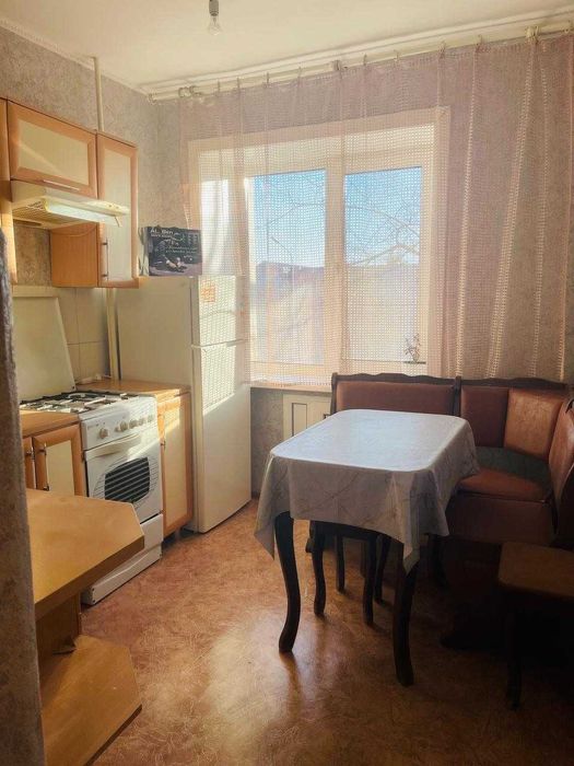 продам 1 ком квартиру центр