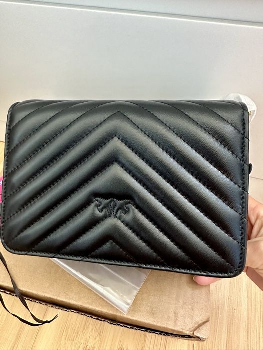 Чисто нови чанта и колан Pinko в черен цвят