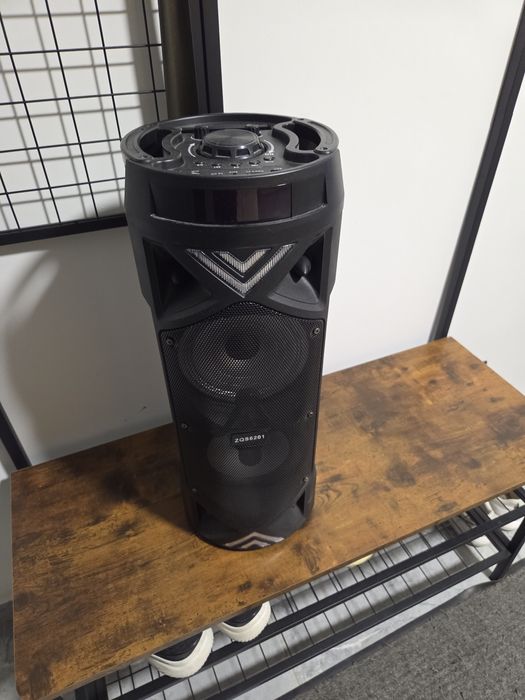 Блютуз колонка !