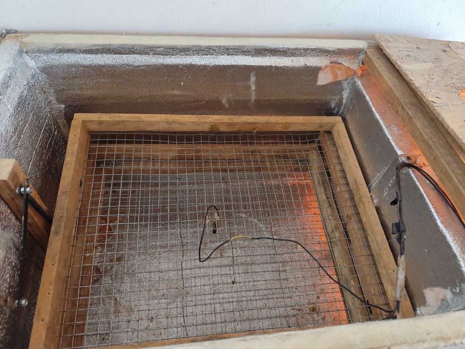 Инкуватор  тауыққа және тб