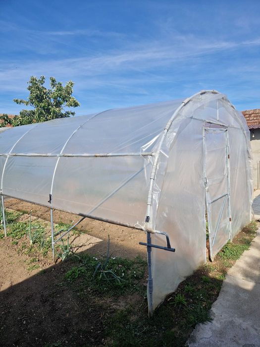 Solar de vânzare(4x9 m) h/3 m
